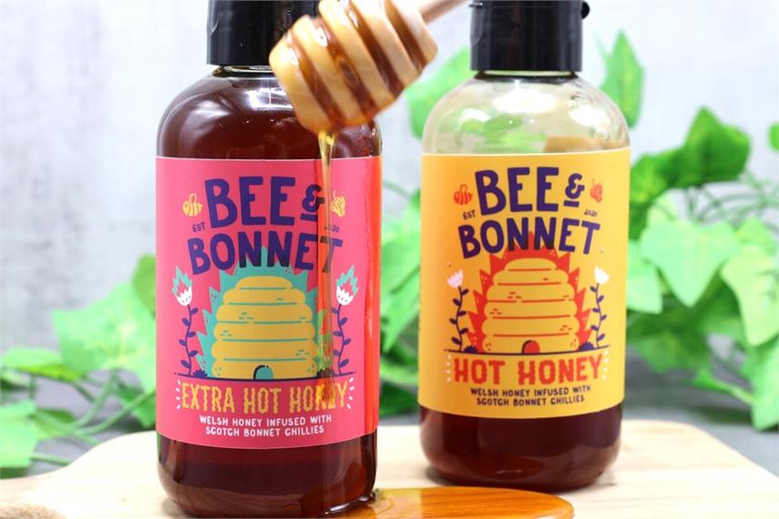 Bee & Bonnet hot honey vinyl bottle labels waterproof