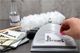 Pealing off removable labels from Products
