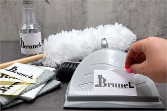 Pealing off removable labels from Products